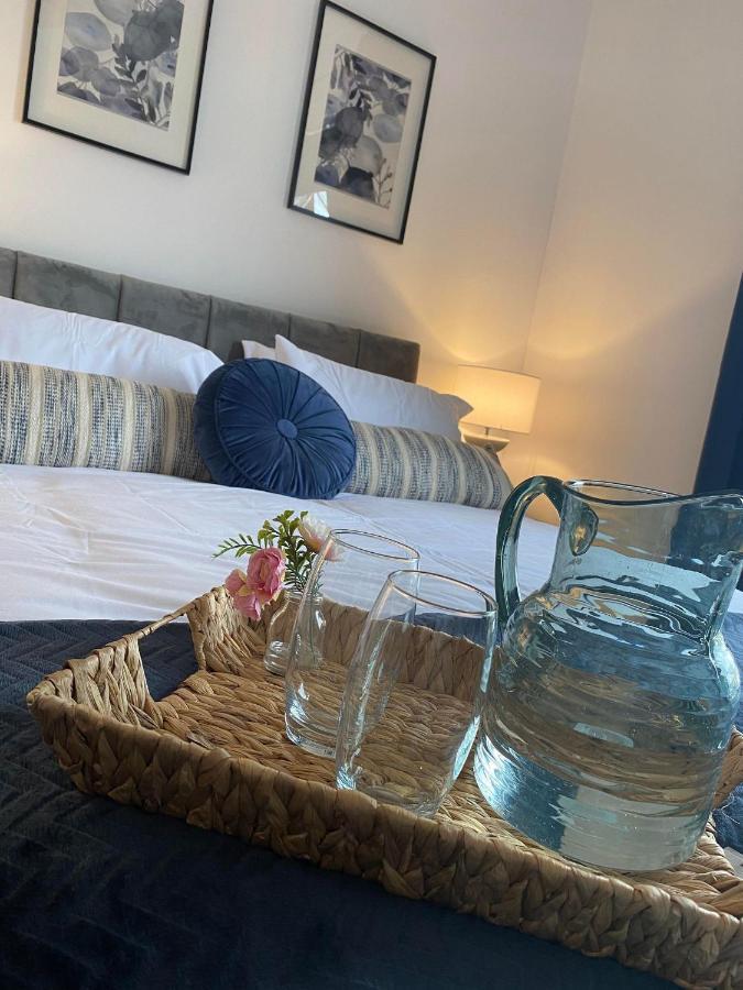 The Retreats 2: Pet-Friendly Flat in Kenfig Hill Apartment Exterior photo